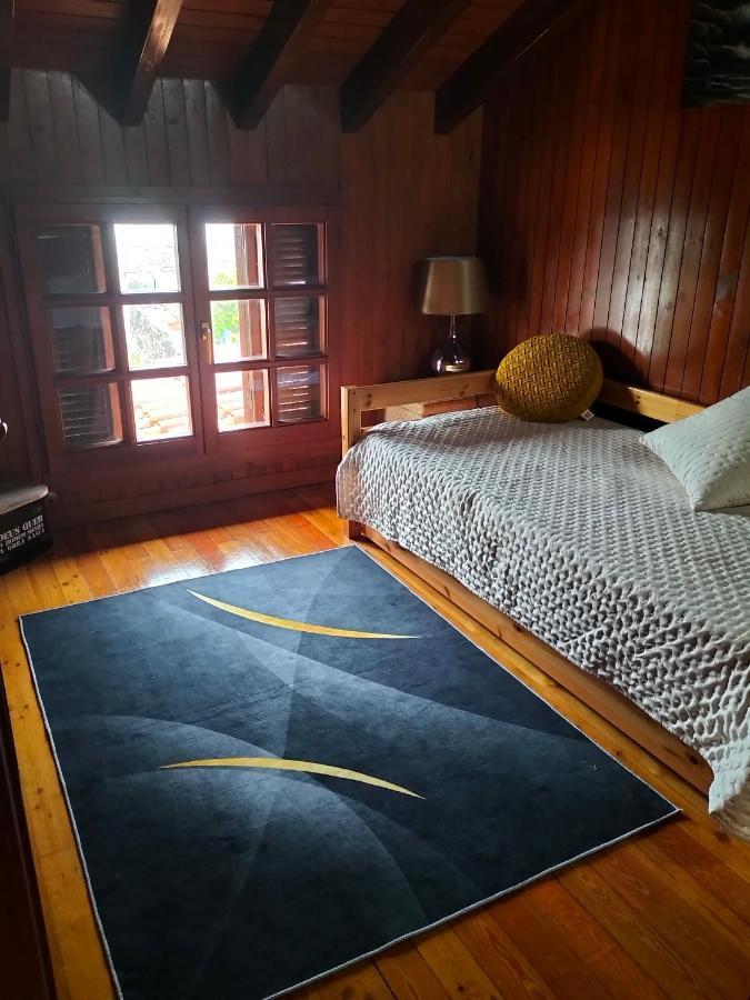 Casa De Madeira E Pedra Villa Афифе Екстериор снимка